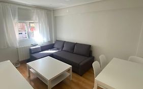 Apartamento En El Centro - Cercano A La Playa