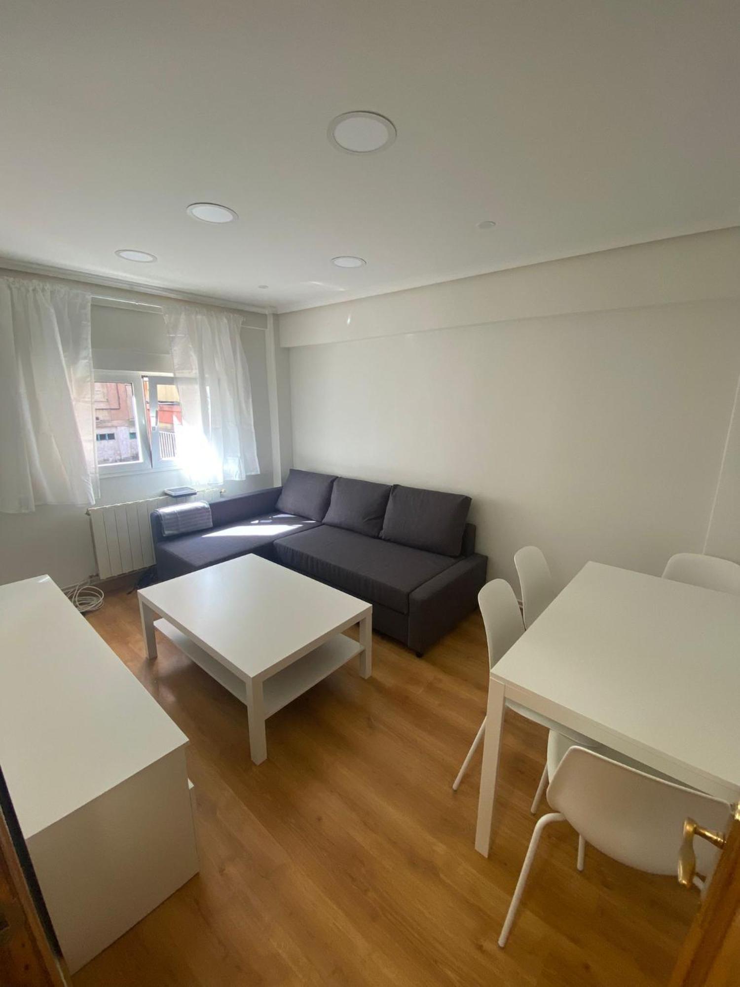 Apartamento Apartamento En El Centro - Cercano A La Playa Santander Exterior foto