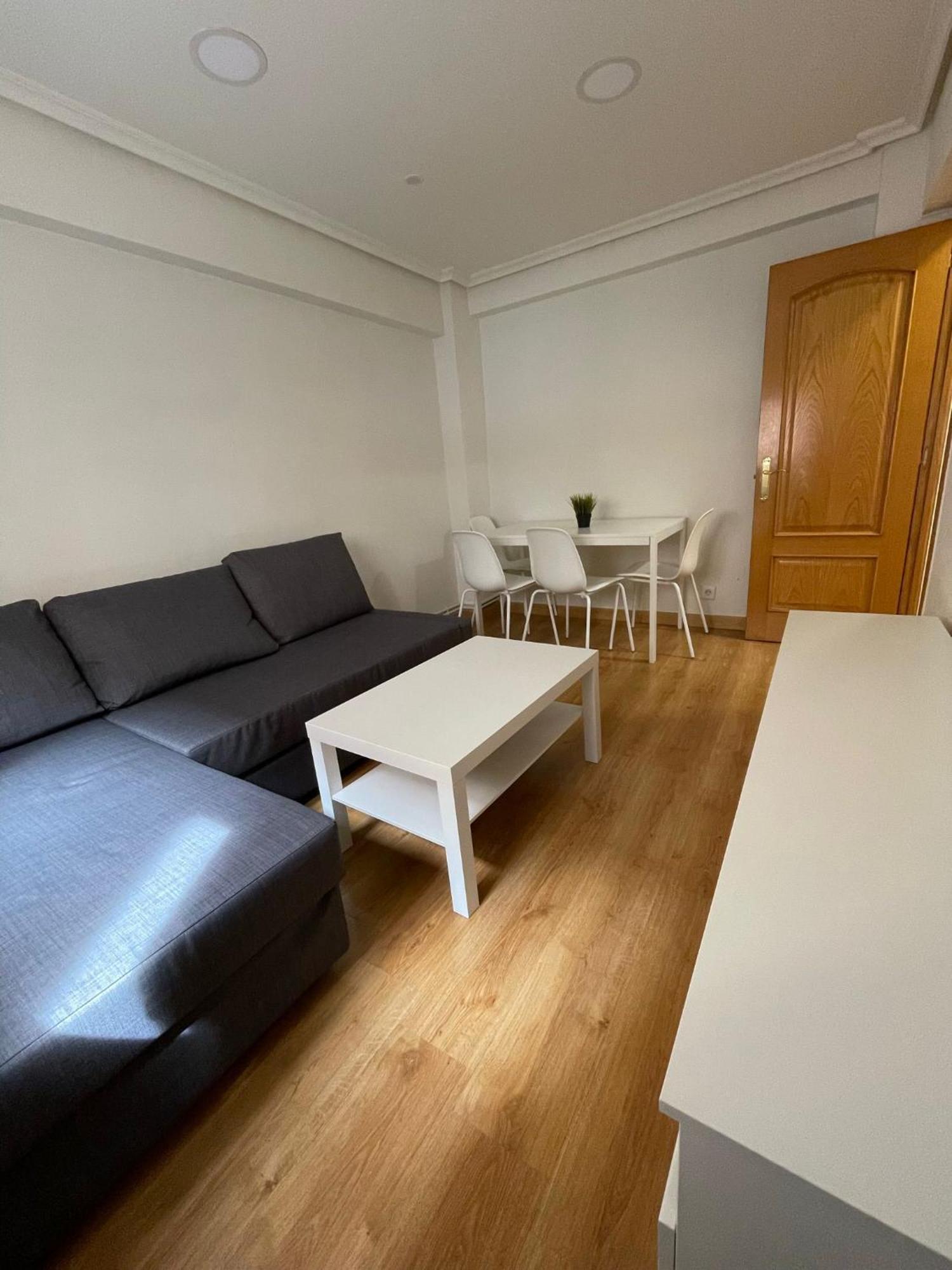 Apartamento Apartamento En El Centro - Cercano A La Playa Santander Exterior foto